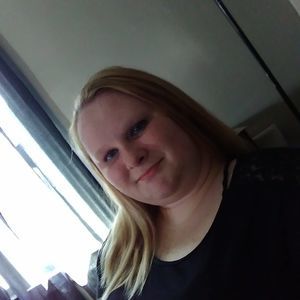 Meet your Posher, Angelica